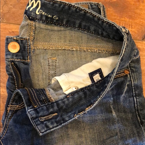 Capris - Picture 3 of 3